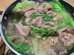 -川堂风·跷脚牛肉·乐山爆炒(宝山日月光店)