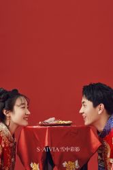 -雪中彩影婚纱摄影·微光艺术中心