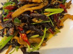 -哈啾嗨·新概念蒙餐(红星新城店)