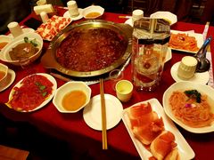 -山城年华老火锅(玉林店)