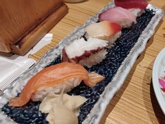 -花和海鲜自助(梅江店)