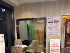 -金摩尔健身游泳(万象城鼎丰大厦店)