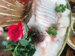 -小天鹅火锅·一线江景洪鼎旗舰店(洪崖洞店)