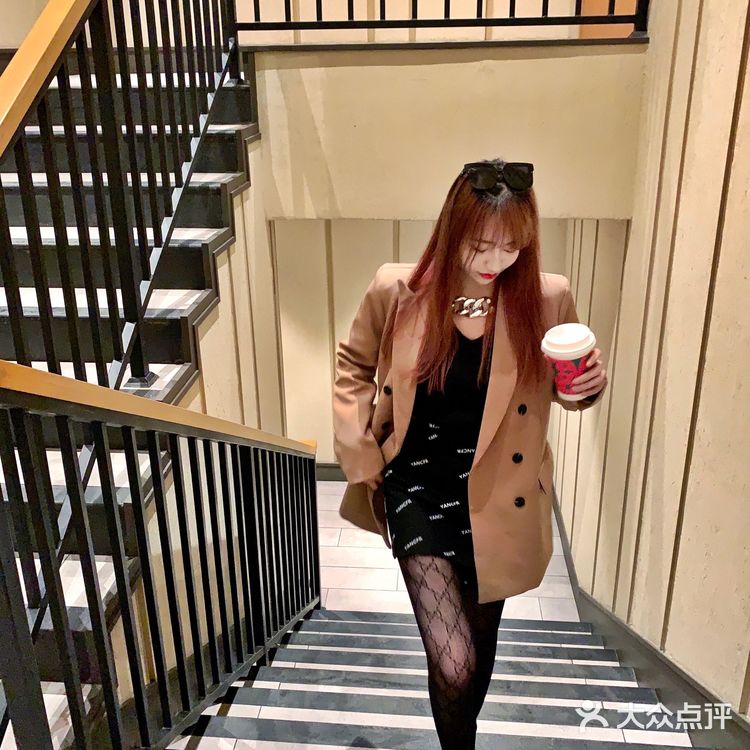 打卡欧式小洋房里的星巴克圣诞新品🎅🏻