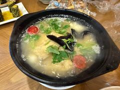 -三鞭一花·独一处·元英砂锅(海光寺店)