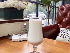 燕麦牛奶-桉树林A coffee 森林餐厅(三圣乡店)