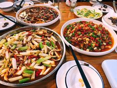 -邱金小炒·30 年盐帮江湖菜(自贡店)