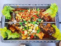 -集草轩·重庆麻辣烤鱼(西湖道店)
