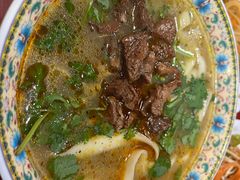 -金杨拉面王小吃面馆·牛三宝面·红烧牛肉粉