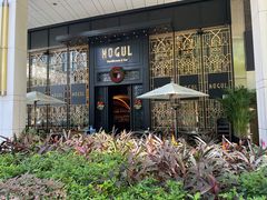 -Mogul Eatery·大亨餐酒馆
