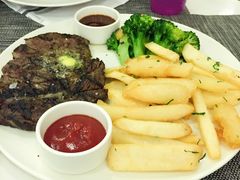 -WOLFGANG PUCK KITCHEN & BAR(迪士尼小镇店)