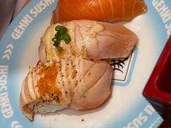 炙烧黑椒三文鱼寿司-元气寿司(环球港店)