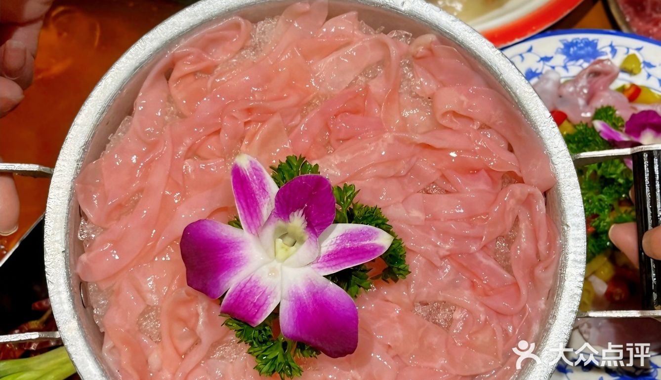 在深圳！！！打工人私藏的市井烟火气火锅！