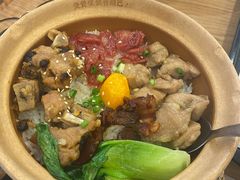 -煲仔皇腊味煲仔饭(经四万达店)