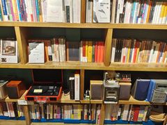 -守望者书店(南开大悦城店)