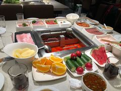 -海底捞火锅鲜切牛肉主题店(长寿路店)