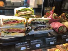 -星巴克(深圳宝安泰华店)