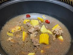 -锅老头海鲜铁锅炖