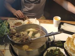 -牛记皇鲜牛肉火锅(环球度假区梨园店)