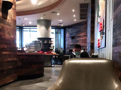 大堂-星巴克臻选(深圳金光华店)