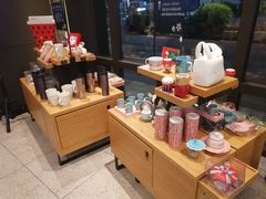 零售区-星巴克臻选(福州东百中心分店)