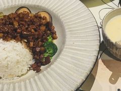 -华阳时光吧餐厅(华阳广场国际大饭店)