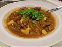 -鞍山大白鲨美食酒店
