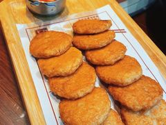 香煎墨鱼饼-创味·民间海南菜·非遗藤桥排骨(藤桥·免税城店)