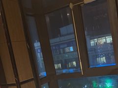 -七欣天香辣蟹火锅(上海银亿滨江店)