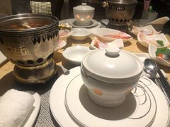 -雍和会海鲜姿造自助(湖东路店)