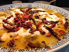 -桂二老坛酸菜鱼(三街两巷店)