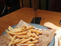 -MARU玛露音乐餐厅(大学路店)