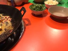 -周幺妹重庆老火锅(银泰城总店)