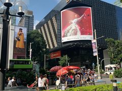 -詹爷爷乌节路街头冰淇淋