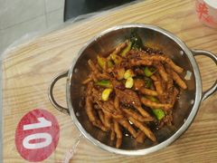 干锅姜辣凤爪-江城燕子大排档(江汉路步行街店)