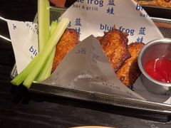 -blue frog蓝蛙(长泰广场店)