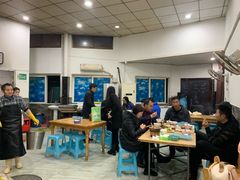 大堂-雷祖芳老妈蹄花店