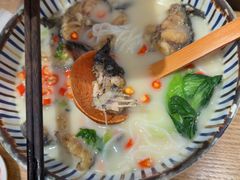 -鲜越鲜鱼粉(财富购物中心店)