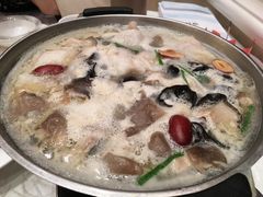 -亢龙太子酒轩(东湖店)