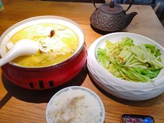 -九锅一堂酸菜鱼(新南凯德直营店)