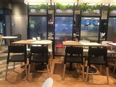 大堂-肯德基(美兰机场店)