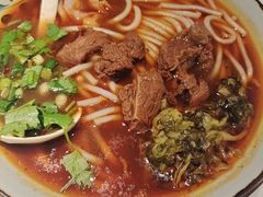 -鑫花溪牛肉米粉(凤凰街创始总店)