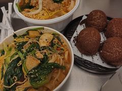 -W COLLECTIVE  DESSERT SHOP