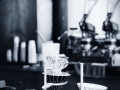 -Metal hands·铁手咖啡