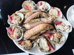 -荣誉国际酒店-云顶旋转餐厅