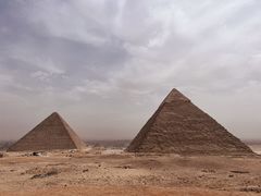 -吉萨金字塔群
