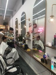 -茶发Salon·烫发染发理发