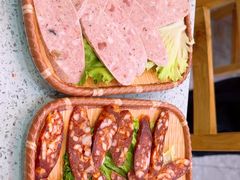 -阿婆情腊排骨火锅(金虹路店)