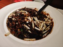 -魏铭鱼头捞饭(晋阳路店)