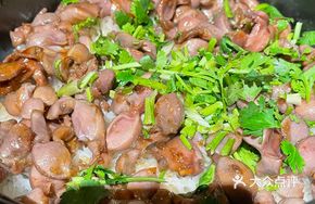 Ginger Oil Pigeon Kidney Rice Cooker Dish